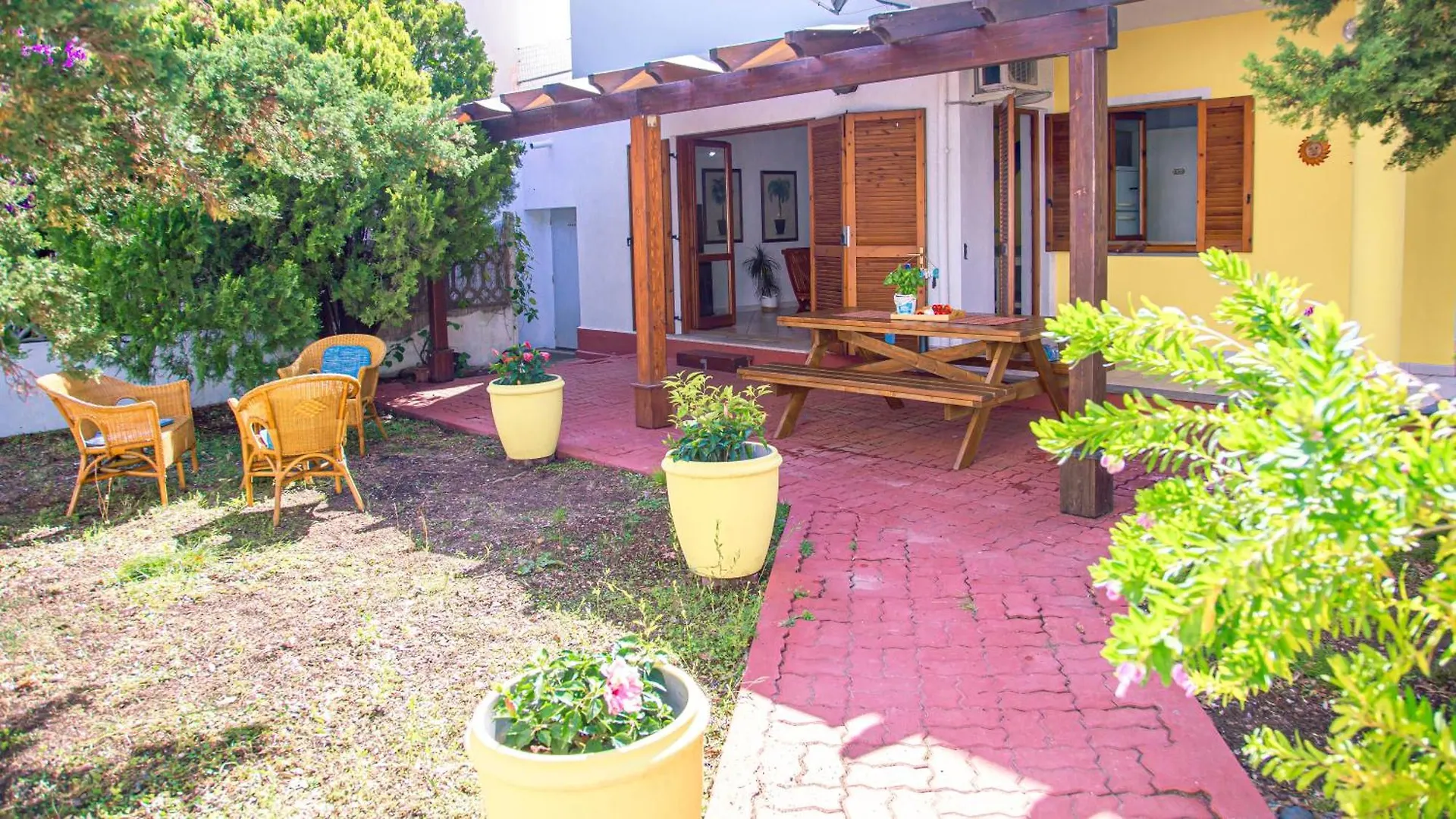 Salemi'S Garden, Free Parking Iuns0217 Apartment Cala Gonone 0*,